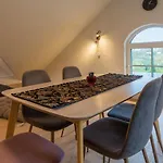 Apartment Apteegimaja Rongu