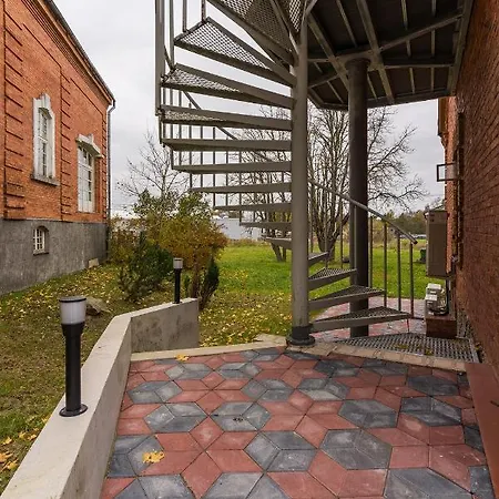 Apteegimaja Apartment Rongu