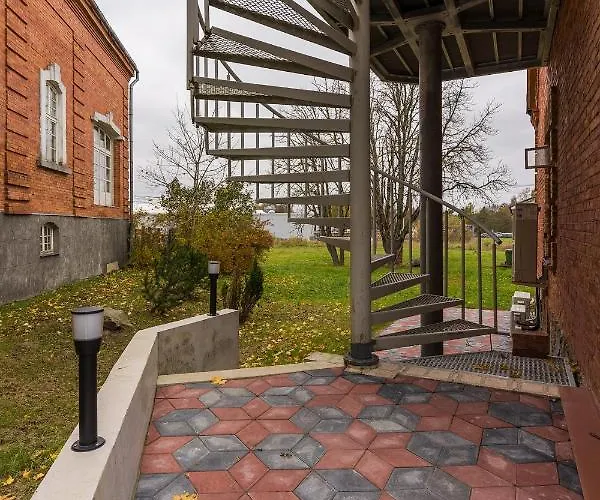 Apteegimaja Daire Rongu