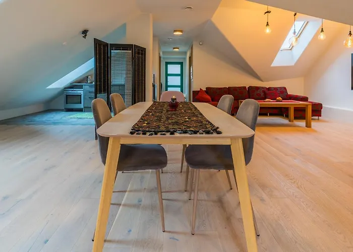 Apteegimaja Daire Rongu